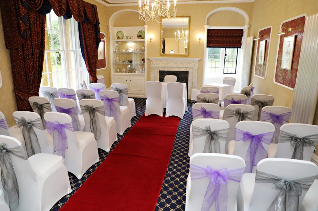 Exclusive use wedding venues in Wiltshire, Chiseldon House Hotel, Swindon SN4 0NE